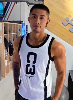 漆黑的战士 高战/Anthony - Acompañantes masculino in Kuala Lumpur Photo 28 of 28