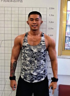 漆黑的战士 高战/Anthony - Male escort in Singapore Photo 22 of 25