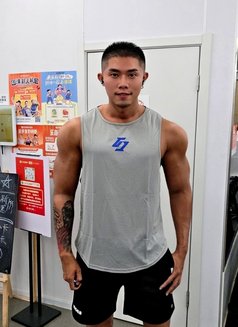 漆黑的战士 高战/Anthony - Male escort in Singapore Photo 25 of 25