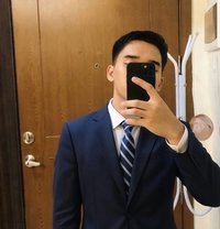 Anthony - Male escort in Makati City