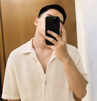 Anthony - Male escort in Makati City