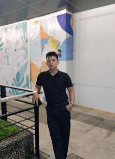 Anthony - Male escort in Manila Photo 3 of 8