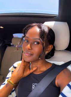 Ebonyskinny - masseuse in Dubai Photo 2 of 4