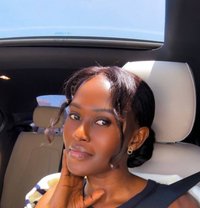 Ebonyskinny - masseuse in Dubai