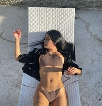 Antonella - escort in Tirana