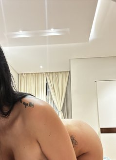 Antonia - escort in Al Juffair Photo 5 of 5