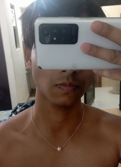 Antonio - Male escort in New Delhi Photo 10 of 10