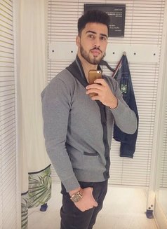 Antony - Male escort in Beirut Photo 1 of 1