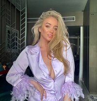 Antuanna Polish (quality over quantity) - puta in Dubai