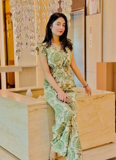 Anu 100% Real GFE - puta in Dubai Photo 9 of 12