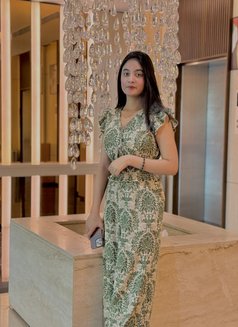 Anu 100% Real GFE - puta in Dubai Photo 10 of 12