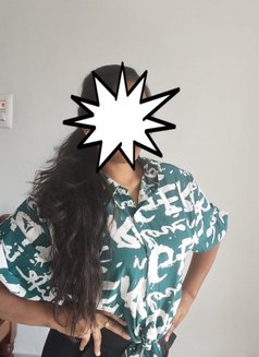 Anu 4 U - puta in Bangalore Photo 6 of 7