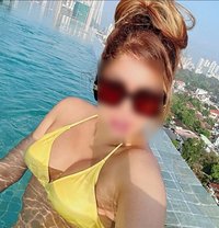 Anu Back To DXD - puta in Dubai Photo 4 of 9