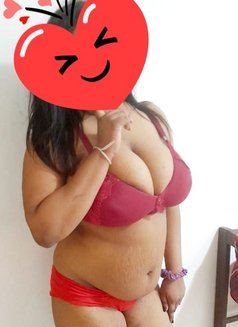 Anu Cam & Meet(full) Service - escort in Colombo Photo 1 of 1