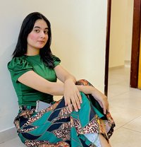 Anu GFE Indian - puta in Dubai Photo 12 of 12