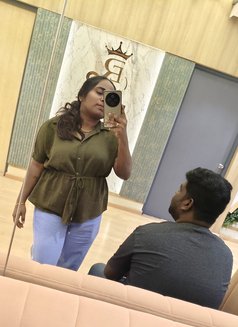 Anu - escort in Chennai Photo 2 of 4