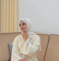 Anu - escort in Kochi