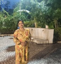 Anu - puta in Kolkata