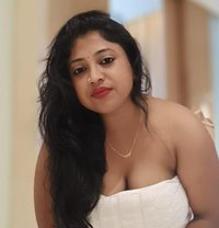Anu. - escort in Kolkata