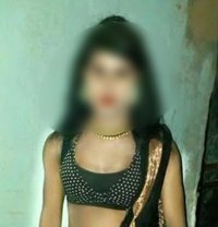 Anu - Transsexual escort in Bangalore