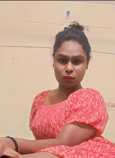 Anu - Acompañantes transexual in Chennai Photo 2 of 5
