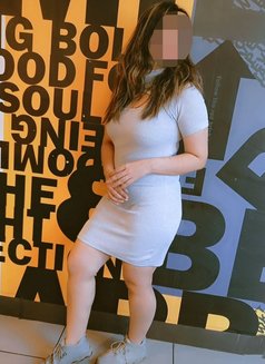 Veni Kerala Mallu Beauty Real Meet - escort in Khobar Photo 1 of 3