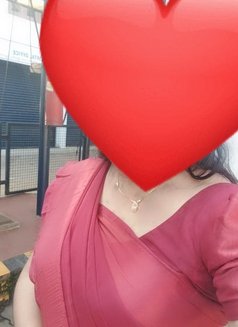 Radhika (Indipendent) - escort in Kochi Photo 2 of 2