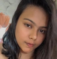 Anu Ver college girl independent - puta in Kolkata Photo 10 of 11