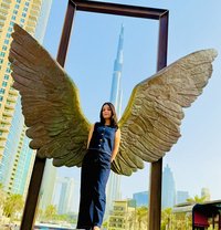 Anu Young Indian - puta in Dubai Photo 11 of 11