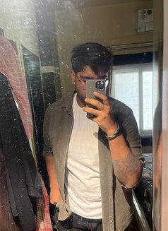 Anuj - Male escort in Kolkata Photo 5 of 7