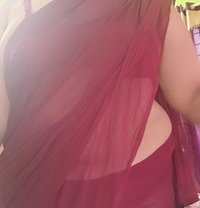 Anupama - masseuse in Hamilton, Canada