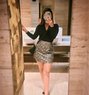 Anuradha Indian Model - puta in Dubai Photo 1 of 6