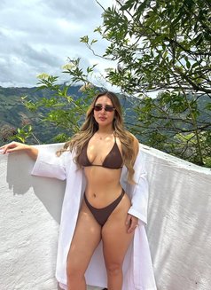 Anush - escort in Hyderabad Photo 1 of 2