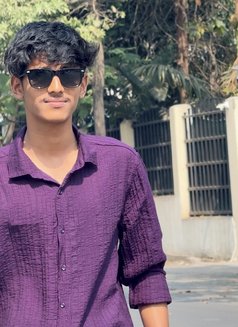 Anush Patil(Pune Sangli) - Male escort in Pune Photo 1 of 4