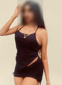 Anusha 22yrs - escort in Colombo Photo 1 of 7