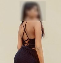 Anusha 22yrs - escort in Colombo