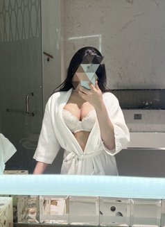 Anusha Anu Kerala Cute Young Model - escort in Abu Dhabi Photo 1 of 2