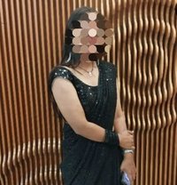 Anusha Anu Malayali Kerala Exotic Beauty - puta in Kuwait