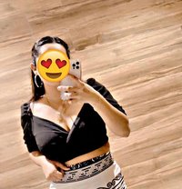 Anusha for Cam and Real Meet - escort in Colombo