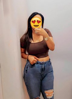 Anusha for Cam and Real Meet - escort in Colombo Photo 3 of 6
