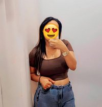 Anusha for Cam and Real Meet - escort in Colombo