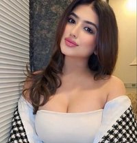 Anusha - puta in Dubai