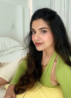 Anusha - puta in Pune Photo 4 of 6