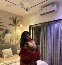 Anushka Best Vip Escort Service - escort in Noida Photo 1 of 3