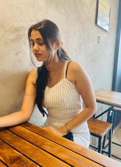Thane Call Girl And Escort Service - escort in Thane Photo 1 of 3