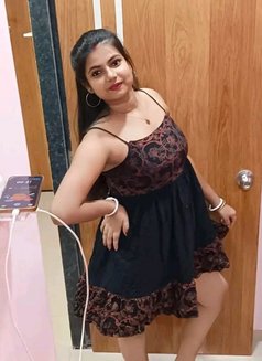 Anushka Call Girl and Escort Service - escort in Guwahati Photo 1 of 4