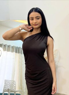 Anushka - escort in Patna Photo 1 of 3