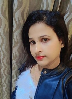 Anushka Cam show and real meet - escort in Lucknow Photo 1 of 1