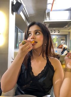 Anushka - escort in Chennai Photo 2 of 4