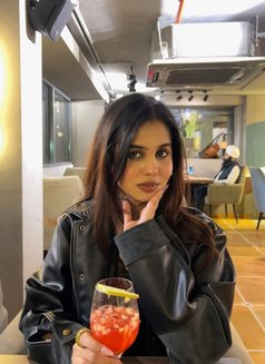 Anushka - escort in Chennai Photo 3 of 4